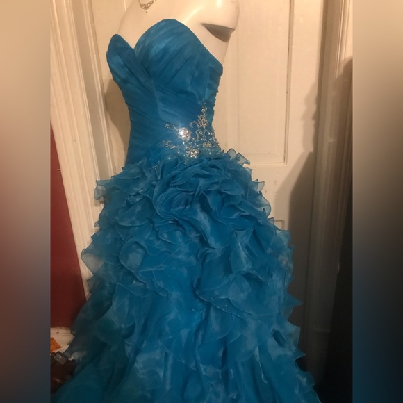 Prom dress Gorgeous turquoise  size: 2 - Picture 11 of 16